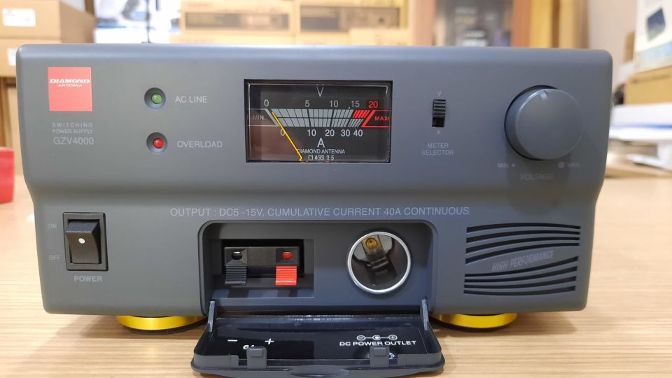 Diamond GZV-4000 Güç Kaynağı