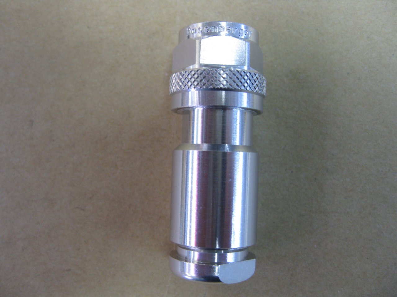 NK-135R  N Erkek Vidalı LMR-400 Konnektör