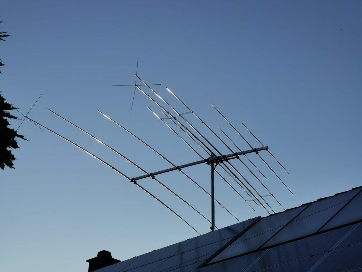 InnovAntennas XR6C 11 Element 6 Band HF ve 6m Yagi