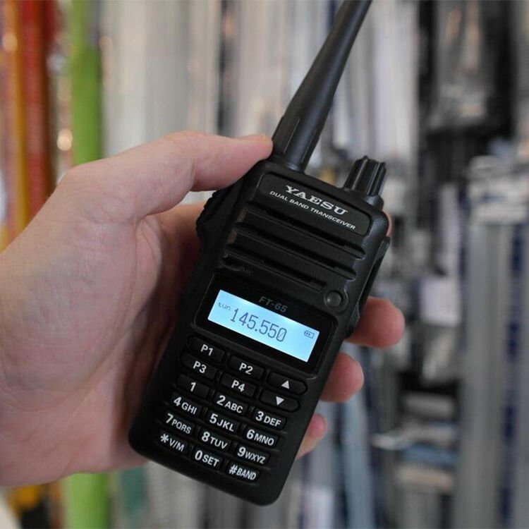 Yaesu FT-65E VHF-UHF Dual Band El Telsizi