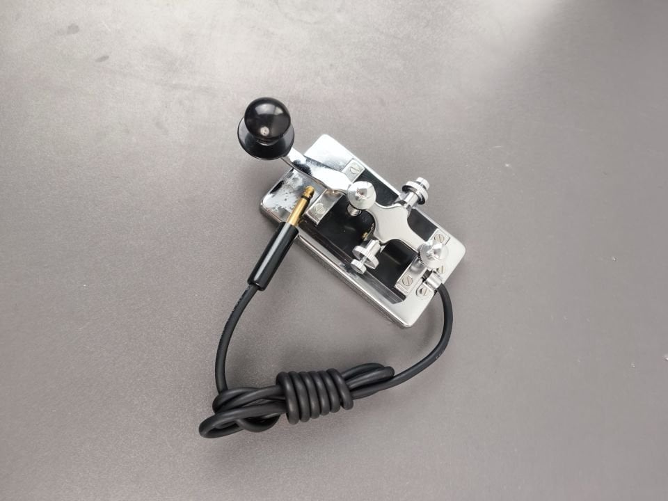 CHELEGANCE CQ-K553  STRAIGHT KEYS    Krom CW  Maniple