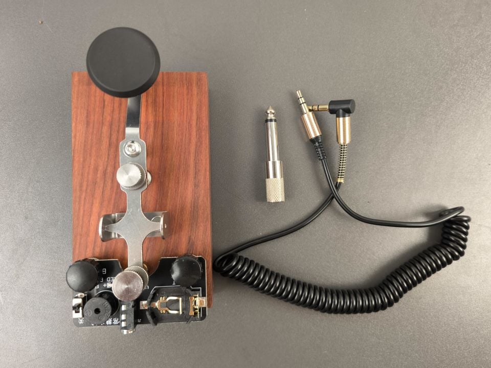 CHELEGANCE CQ-K557 STRAIGHT KEYS Krom CW Maniple ve Eğitim Osilatörü