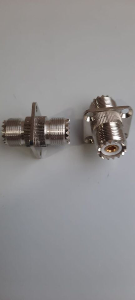 UK-104P UHF Dişi Dişi Panel Tip Vidalı
