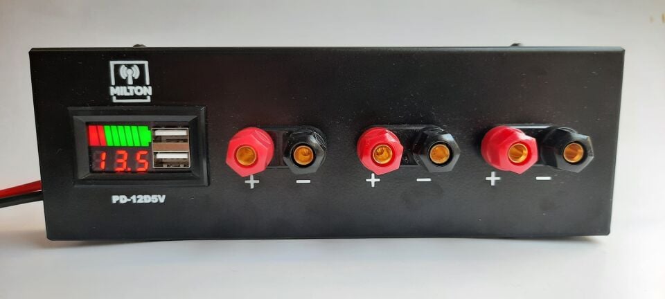 MILTON PD-12D5V  Dijital Göstergeli  Güç  Dağıtım  Paneli