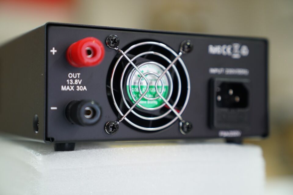 JESVERTY SPS-1332 13.8V  30AMP Güç Kaynağı